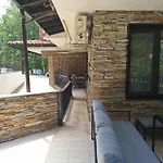 Apartment102 Paradise *