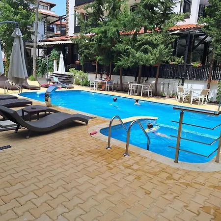 Apartment102 Paradise *